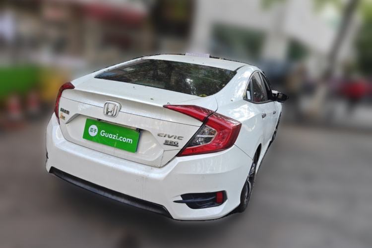 Used Honda Civic 2016 220TURBO CVT Prestige Edition
