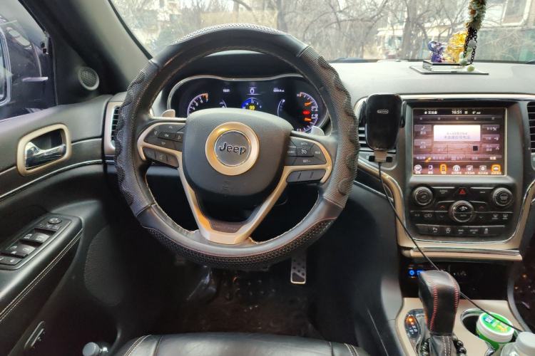 Used Jeep Grand Cherokee 2016 3.0L Comfort Navigation Edition