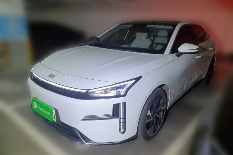 Used Geely Galaxy L6 2023 125km Starship