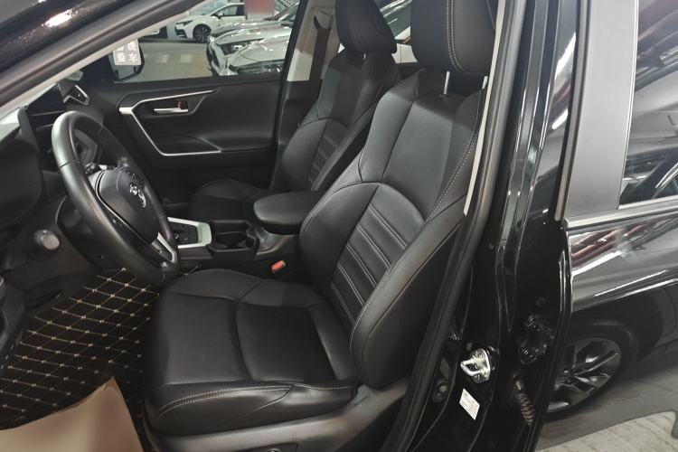 Used Toyota Wildlander 2023 Dual-Motor 2.5L E-CVT Four-Wheel Drive Prestige Edition
