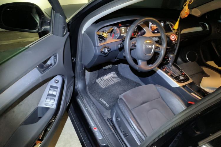 Used Audi A4L 2012 2.0 TFSI automatic sporty version