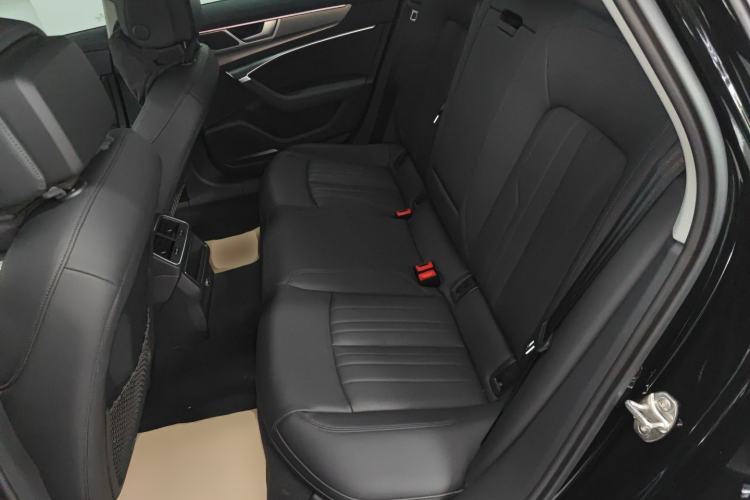 Used Audi A6 2023 allroad quattro 55 TFSI Explorer Edition
