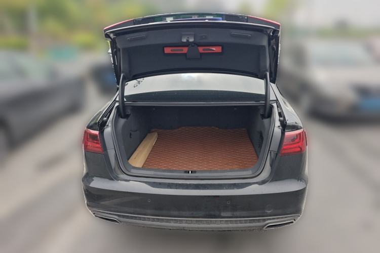 Used Audi A6L 2018 30th Anniversary Edition 45 TFSI quattro Sport model Trunk