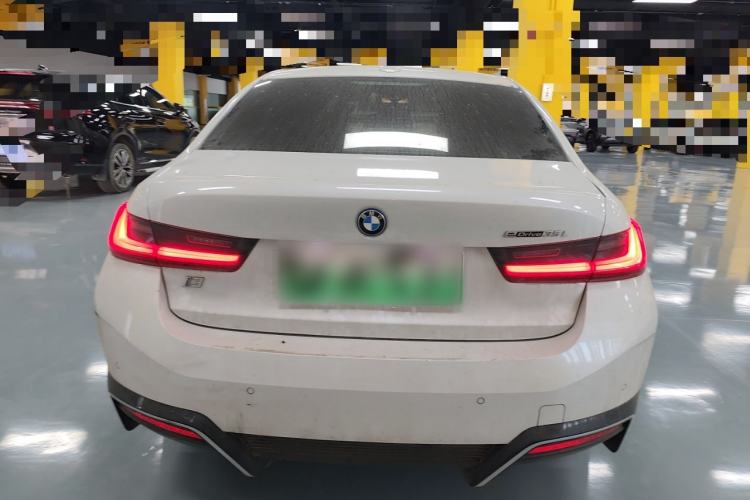 Used BMW i3 2022 eDrive 35 L
