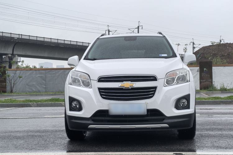 Used Chevrolet Trax 2016 1.4T Automatic Two-Wheel Drive Luxury Version Exterior 2