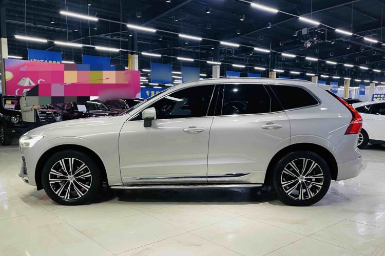 Used Volvo XC60 2022 B5 4x4 Smart Luxury Edition