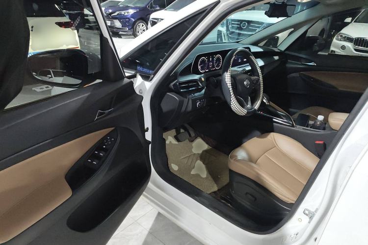 Used Buick GL6 2021 323T Mild Hybrid Connect Luxury Model
