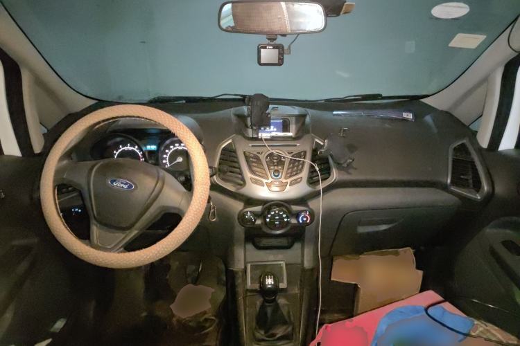 Used Ford EcoSport 2013 1.5L Manual Comfort Model
