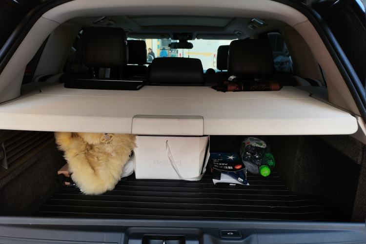 Used Land Rover Range 2015 3.0 SC V6 Vogue Trunk