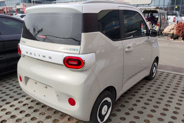 Used Wuling Hongguang MINIEV 2024 3rd Generation 170 km Rear Right 45 Deg