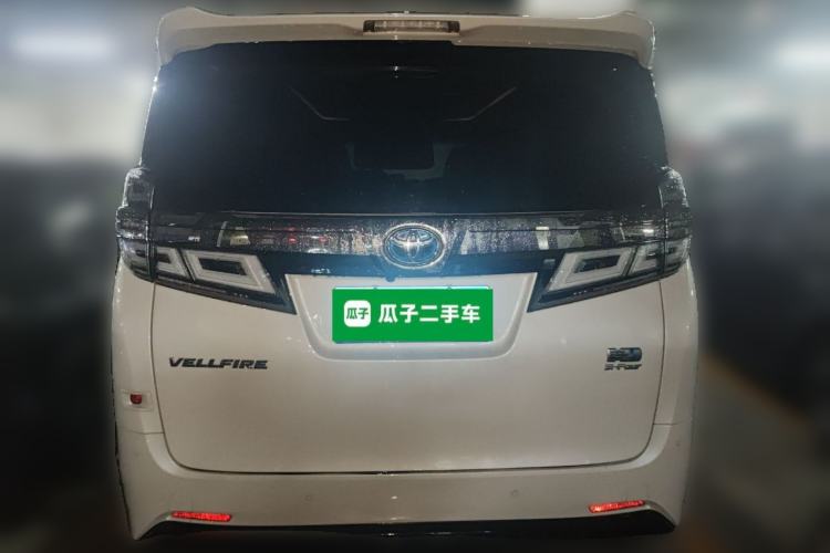 Used Toyota Vellfire 2020 Dual-Engine 2.5L HV Luxury Edition

