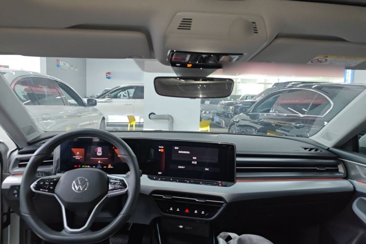 Used Volkswagen Lamando 2024 Lavida L 280TSI DSG Cool & Spicy Edition
