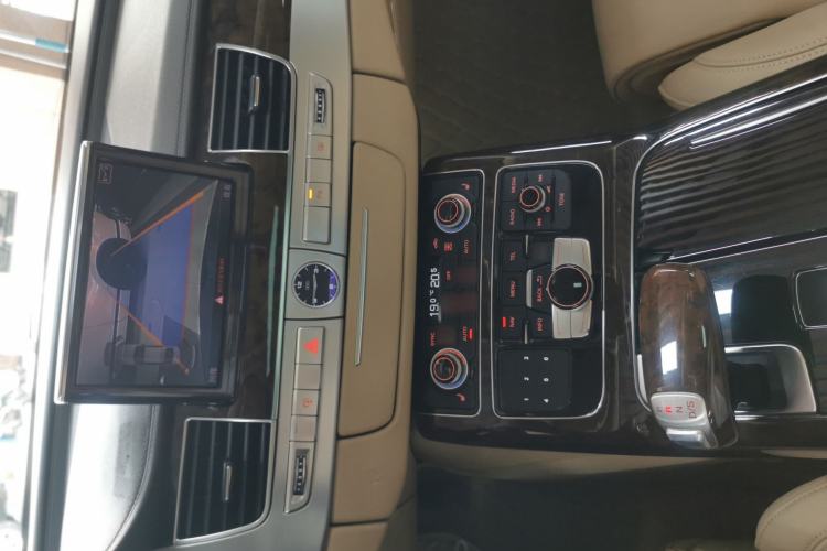 Used Audi A8 2014 A8L 45 TFSI quattro Comfort model