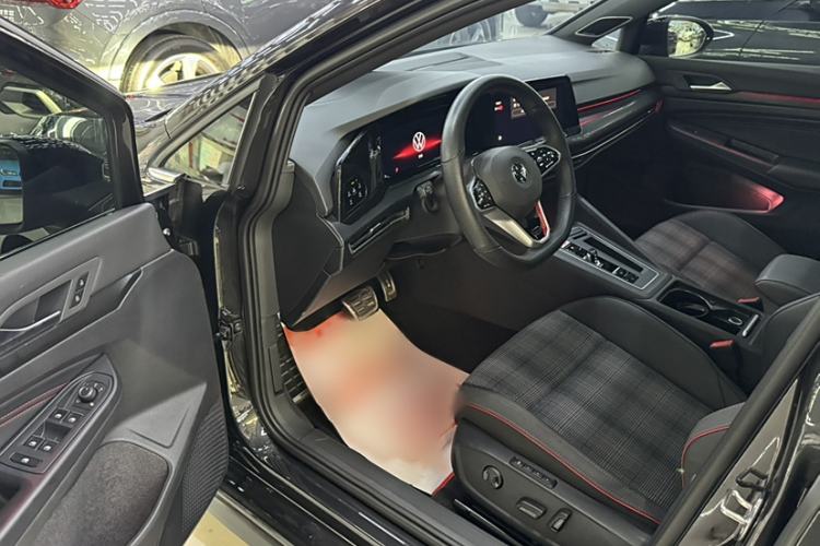 Used Volkswagen Golf GTI 2021 Facelift 380TSI DSG GTI Interior 5