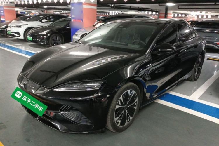 Used BYD Seal 2022 550 km Standard Range Rear-Wheel Drive Elite Version