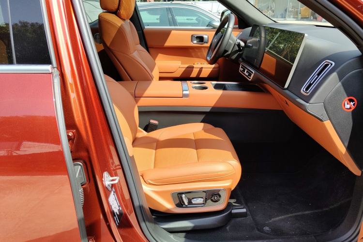 Used Li Auto L7 2023 Air model
