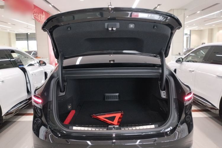 Used Nio ET9 2025 100 kWh