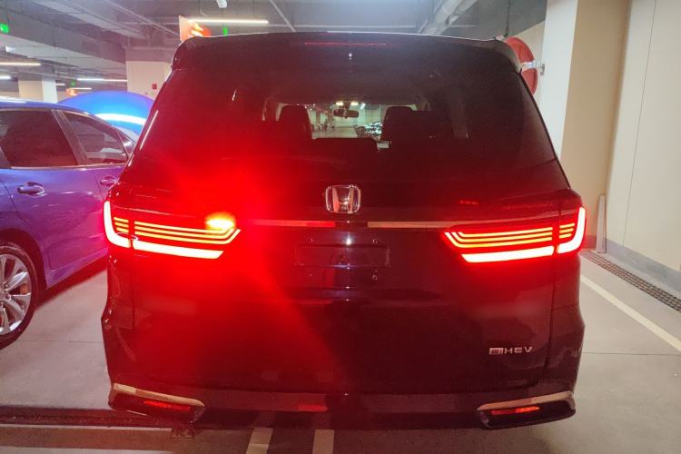 Used Honda Odyssey 2024 2.0L eHEV Sharp & Enjoy Edition