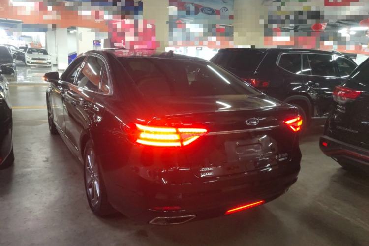 Used Ford Taurus 2019 EcoBoost 245 Premium Edition Exterior 2