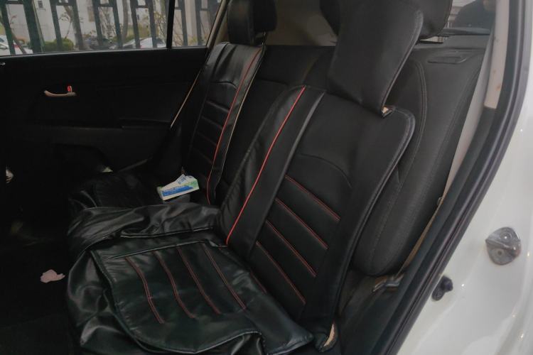 Used Kia Sportage R 2011 2.0L Manual Two-Wheel Drive GL Trim Left Rear Seat