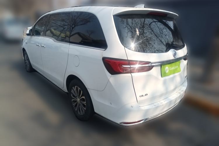 Used Buick GL8 2023 Land Executive Class Deluxe Model