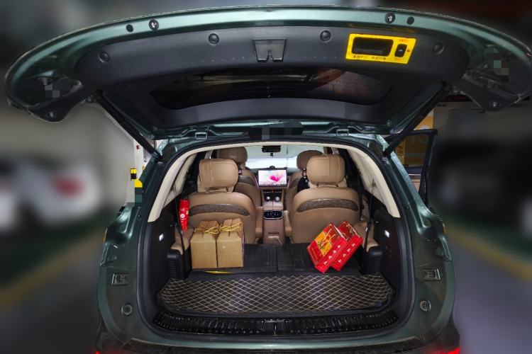 Used Hima AITO M7 2022 1.5T Four-Wheel Drive Luxury Edition Trunk