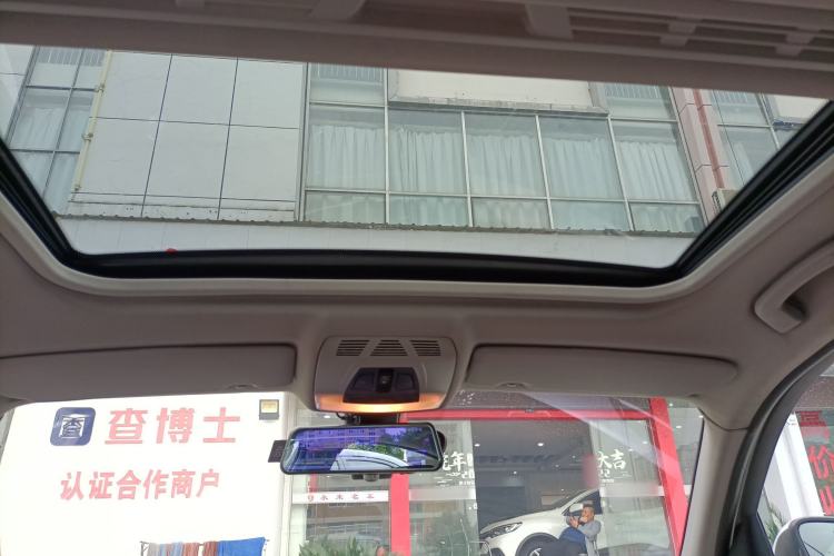 Used BMW 1 Series 2013 Facelifted 118i Leading Edition Headliner