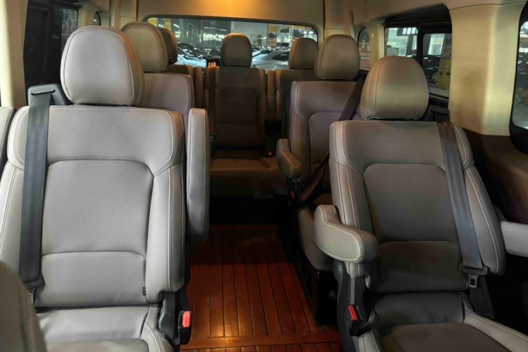 Used Foton Tianyuan V 2024 Tuyano V PRO Premium Minivan 2.0T Manual Long Wheelbase Mid-Height Roof Rear Single Tire – 7/9 Seater
