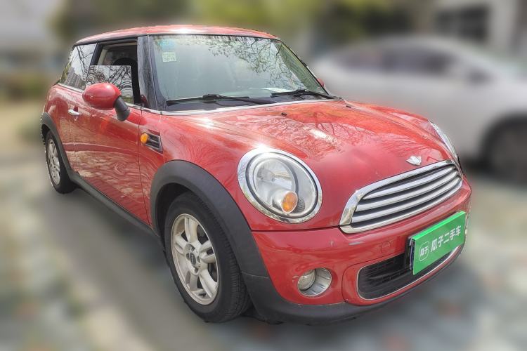 Used MINI 2011 1.6L ONE
