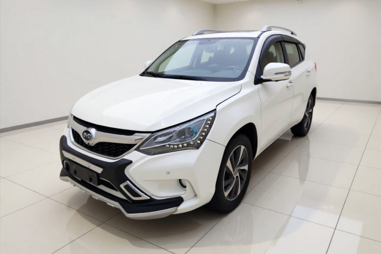Used BYD Song 2016 Gaishi Edition 1.5TI Manual 4G Prestige Model Guazi used car, China used car export, Used car for sale, Used BYD cars, Cheapest cars for sale