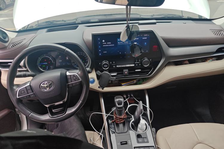 Used Toyota Highlander 2022 Dual-Engine 2.5L Four-Wheel Drive Prestige Version 7 Seats Center Console