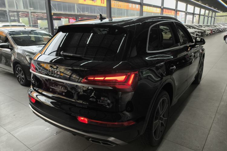 Used Audi Q5L 2022 45T Luxury Elegant Model
