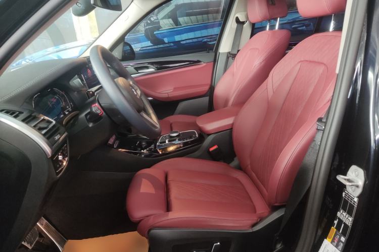 Used BMW iX3 2024 Leading Model
