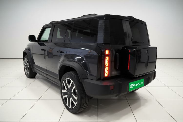 Used iCAR 03 2024 472km Four-Wheel Drive Long-Range Version Exterior 2