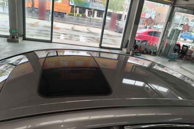 Used Toyota Avalon 2019 Dual-Engine 2.5L Luxury Edition China VI Standard Roof