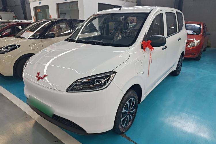 Used Wuling Hongguang New Energy 2024 All-Electric Model 300KM Standard Version