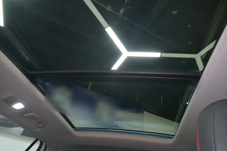 Used Volkswagen Tiguan L 2023 330TSI Automatic Two-Wheel Drive R-Line Flagship Edition Headliner