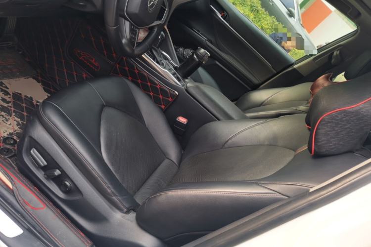 Used Toyota Camry 2018 2.5G Luxury Edition Left Front Seat