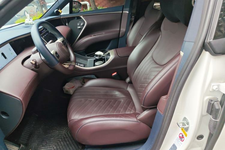 Used Avatr 11 2022 Long-Range Dual-Motor Luxury Edition 5 Seats
