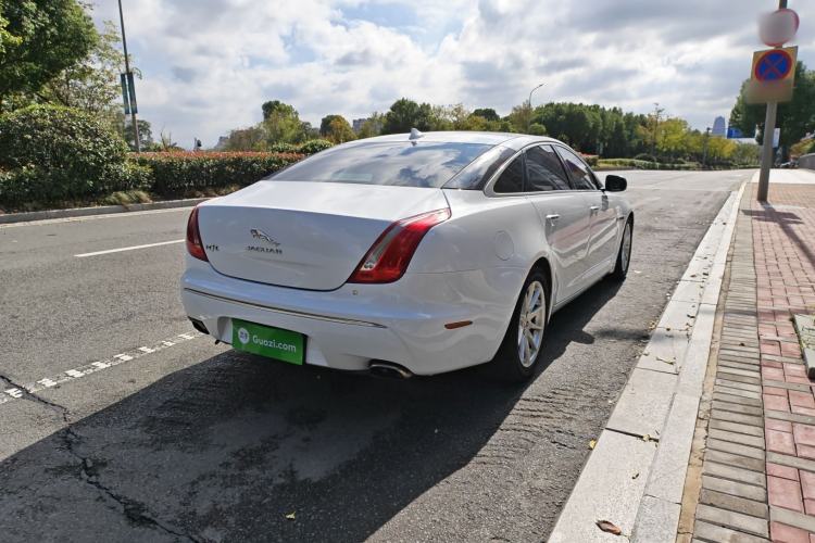 Used Jaguar XJ 2015 XJL 2.0T Two-Wheel-Drive Elegant Business Edition