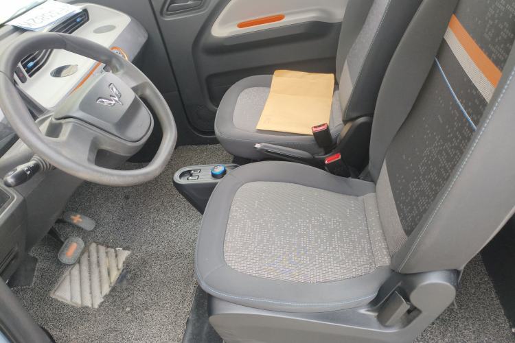 Used Wuling Hongguang MINIEV 2020 Enjoyment Model Lithium Iron Phosphate Left Front Seat