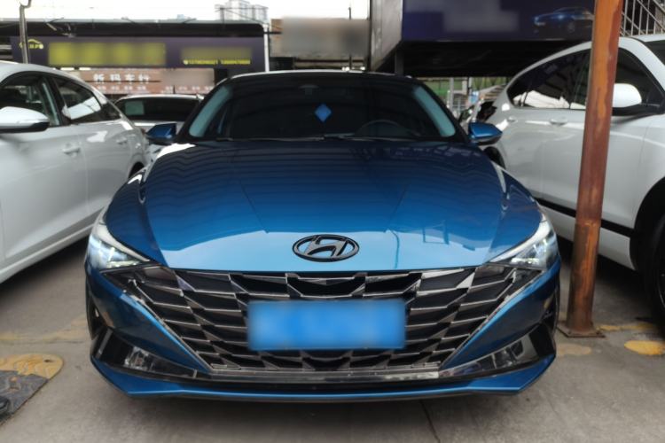 Used Hyundai Elantra 2022 1.5L CVT LUX Prestige Edition