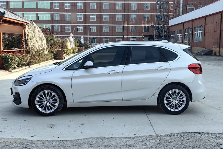 Used BMW 2 Series Active Tourer 2018 218i Leading Model Exterior 4