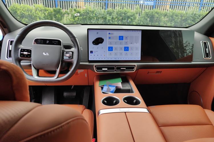 Used Li Auto L7 2024 Ultra Model
