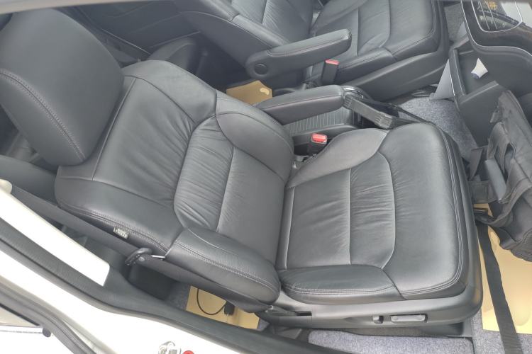 Used Honda Odyssey 2018 2.4L Smart Edition Right Front Seat