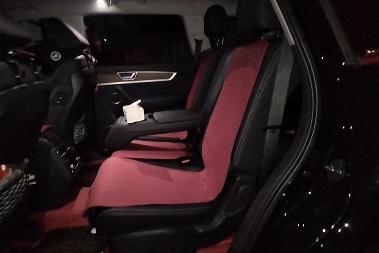 Used Hongqi HS7 2022 2.0T DCT Two-Wheel Drive Smart Connect Flagship Edition Seven Seats
