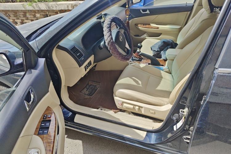 Used BYD G6 2012 1.5TI Manual Luxury Edition