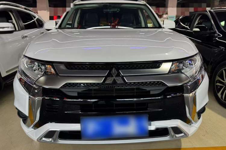 Used Mitsubishi Outlander 2021 Revised Version 2.0L Two-Wheel Drive Comfort Edition 5 Seats