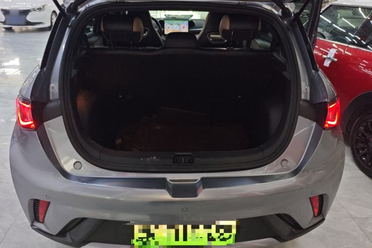 Used BYD Dolphin 2023 420 km Free Version
