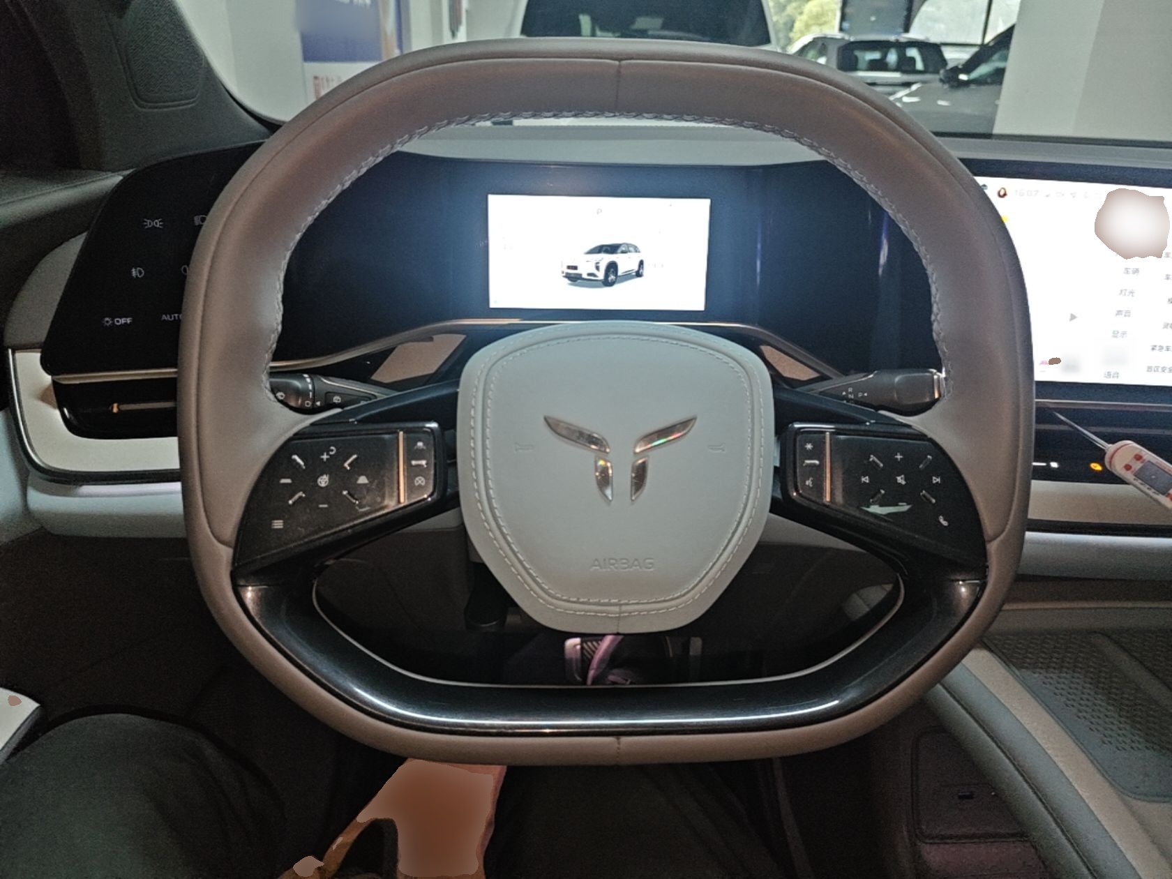 Hongqi Tiangong 08 2025 605 Smart Selection Edition — снимка 13